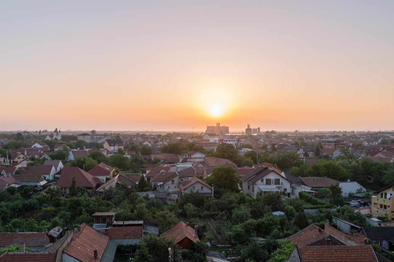 Ferienwohnung Sunset Flat Oradea Exterior foto